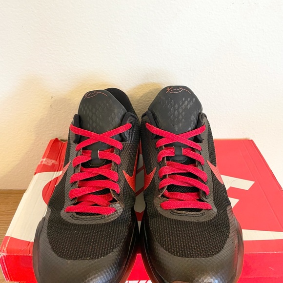 Nike Kobe X 10 Low Bright Crimson size 7 705317-060  2015 PRE-OWNED - Picture 8 of 10